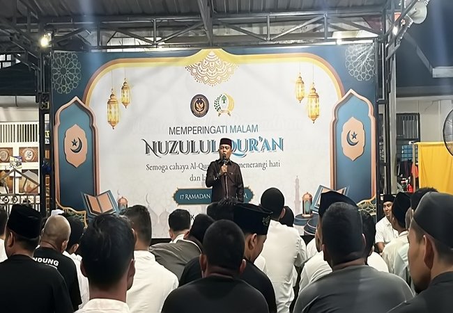 Lembaga Pemasyarakatan (Lapas) Kelas IIA Bagansiapiapi menggelar peringatan malam Nuzulul Qur’an 17 Ramadhan 1447 Hijriah di Lapangan Serbaguna Lapas Bagansiapiapi, Sabtu (7/3/2026) malam.