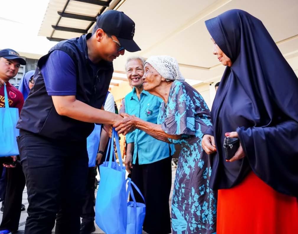 Layanan Cetak e-KTP di Disdukcapil Dikeluhkan Warga Medan, Rico Waas Pindahkan ke Kecamatan